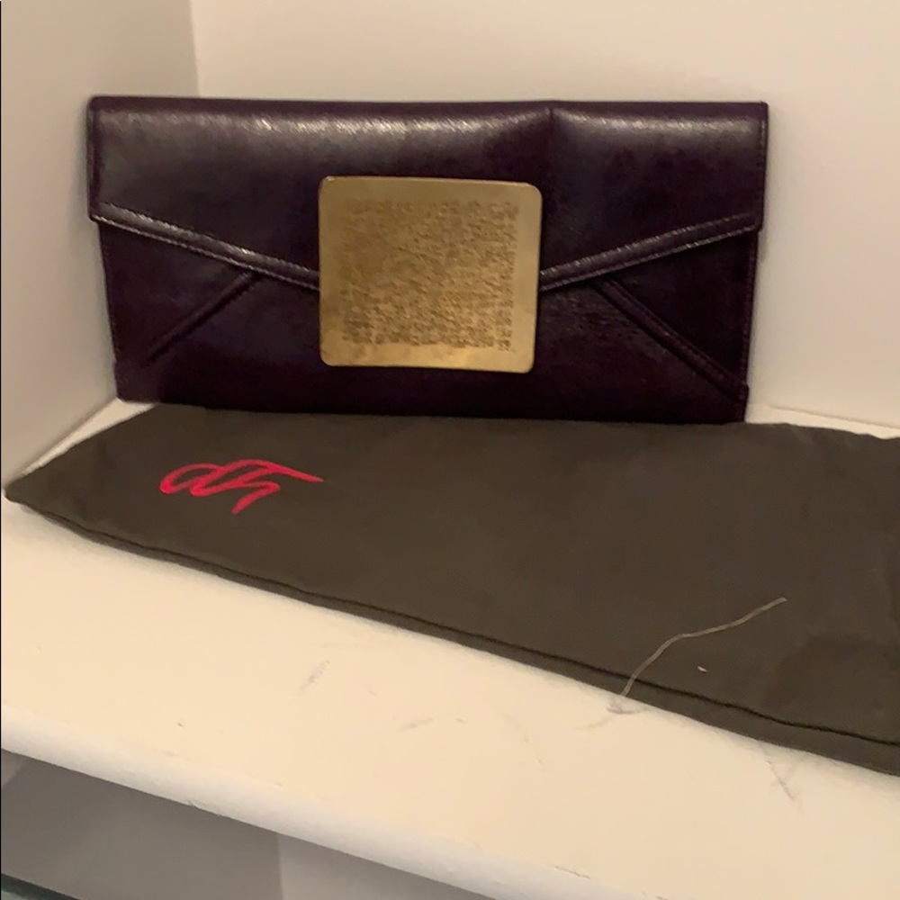 Beautiful Darren Hakim Clutch purse